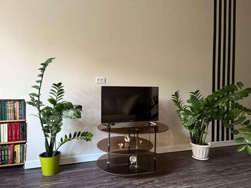 2-комн. квартира, 43 м², 3/9 этаж