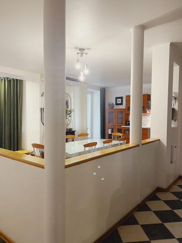 Квартира-Студия, 170 м², 3/8 этаж