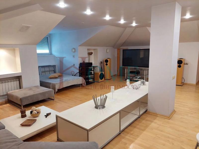 4-комн. квартира, 206 м², 5/5 этаж