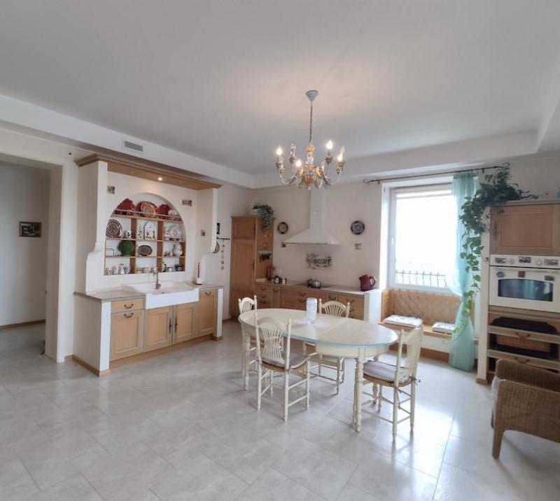 4-комн. квартира, 156 м², 12/12 этаж