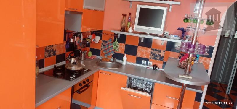 1-комн. квартира, 43 м², 3/8 этаж