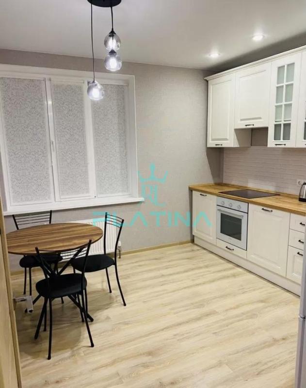 2-комн. квартира, 50 м², 8/16 этаж