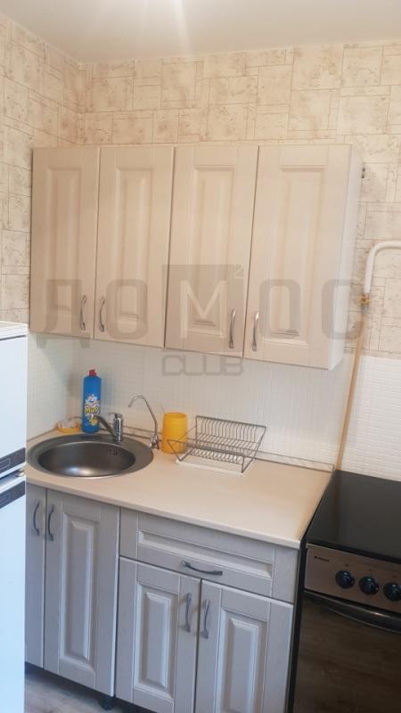 2-комн. квартира, 41 м², 3/5 этаж