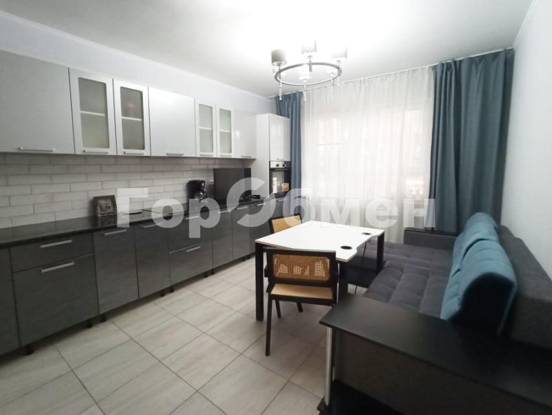 3-комн. квартира, 57 м², 2/19 этаж
