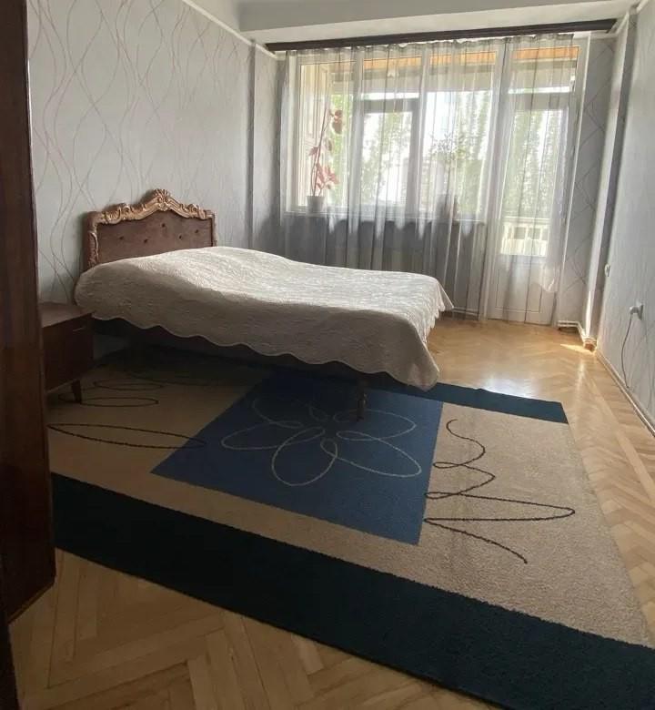 2-комн. квартира, 47 м², 3/5 этаж