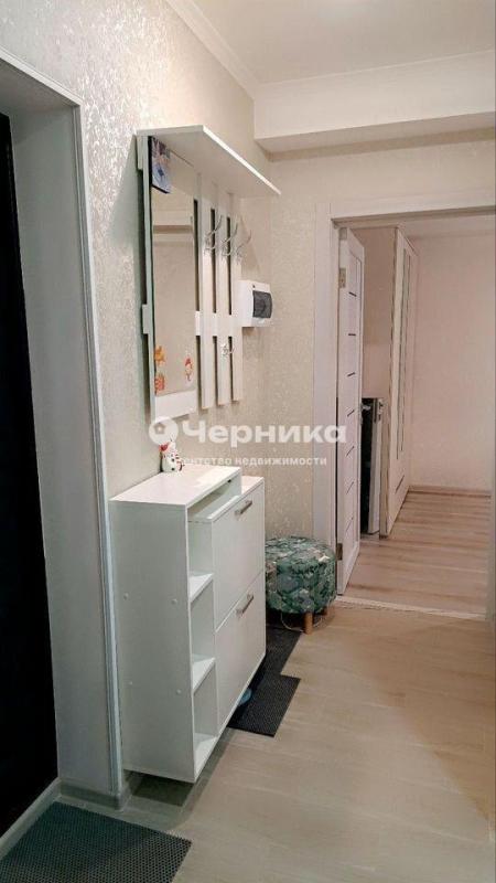 2-комн. квартира, 43 м², 2/5 этаж