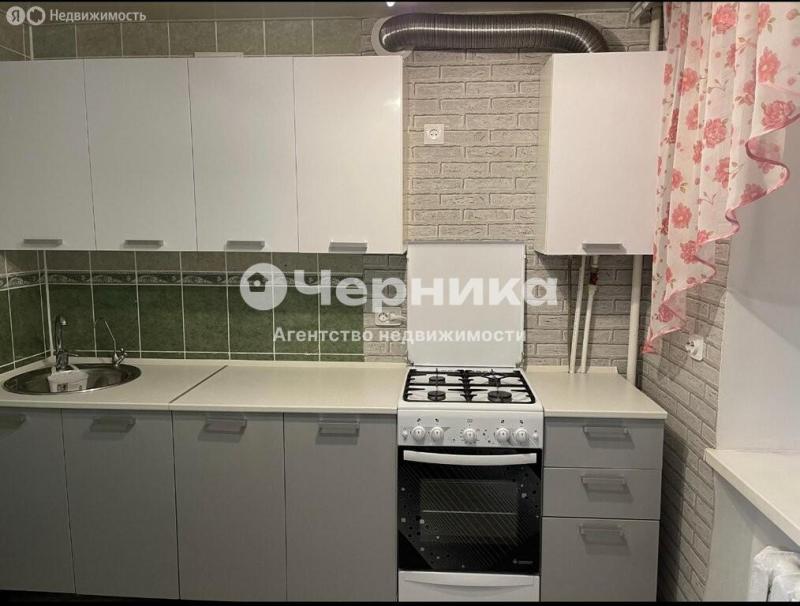 3-комн. квартира, 57 м², 1/5 этаж