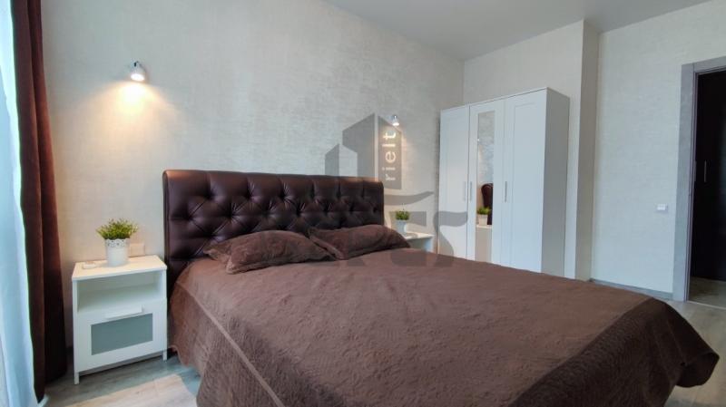 2-комн. квартира, 52 м², 10/12 этаж