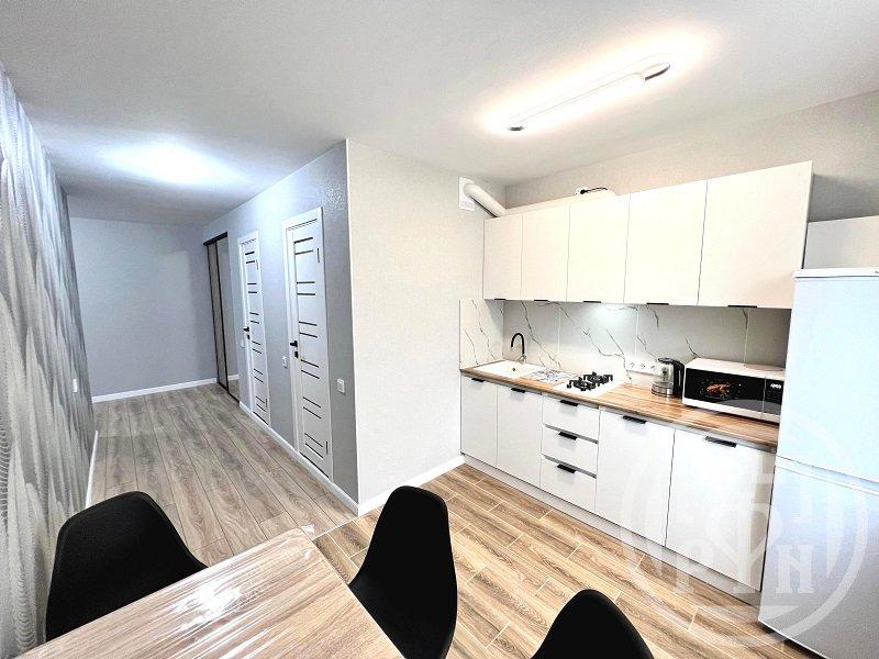 1-комн. квартира, 42 м², 2/5 этаж