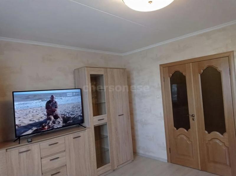 2-комн. квартира, 64 м², 3/5 этаж