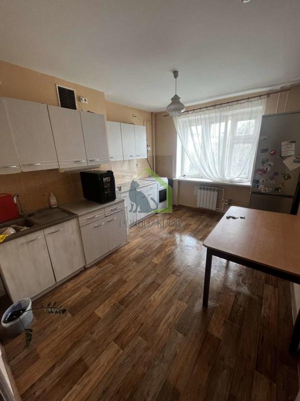 3-комн. квартира, 76 м², 4/5 этаж