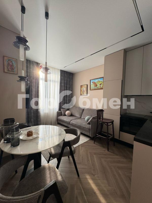 1-комн. квартира, 38 м², 19/24 этаж