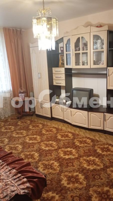 1-комн. квартира, 37 м², 2/5 этаж