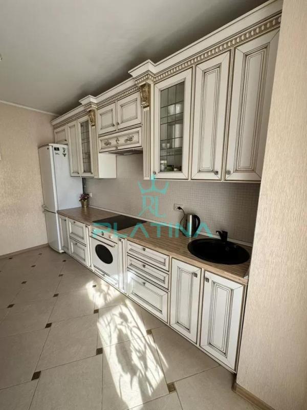 2-комн. квартира, 75 м², 15/22 этаж