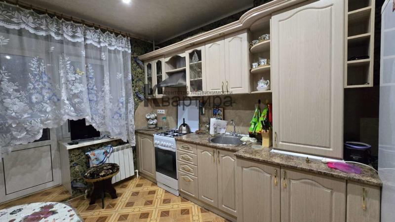 1-комн. квартира, 42 м², 2/4 этаж