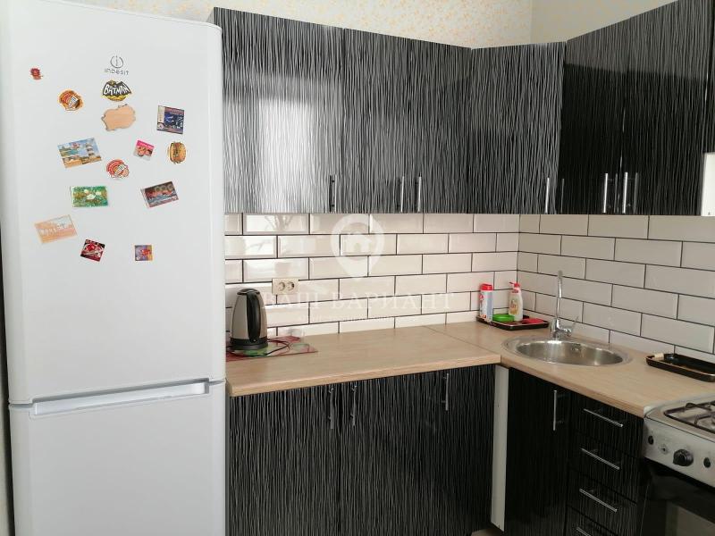 2-комн. квартира, 53 м², 1/3 этаж