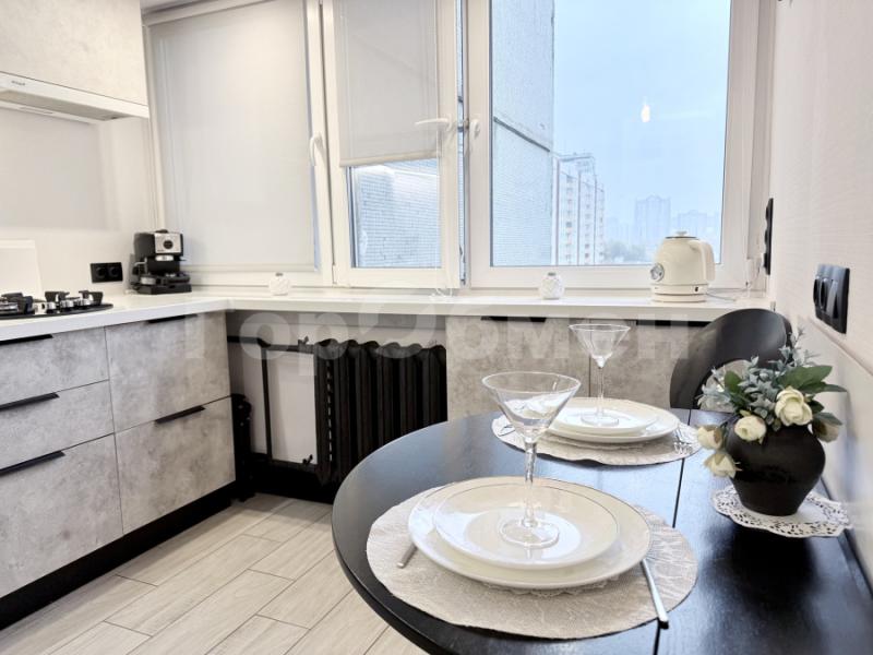 Квартира, Москва, ЗАО, р-н Фили-Давыдково, Славянский б-р, 11к1. Фото 2