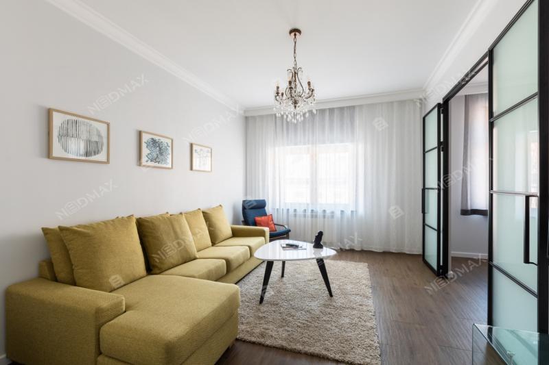 2-комн. квартира, 81 м², 4/9 этаж