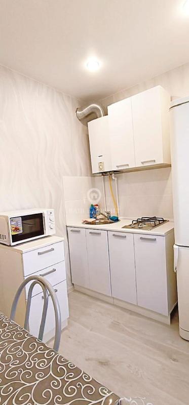 2-комн. квартира, 47 м², 1/5 этаж