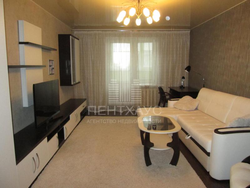 2-комн. квартира, 62 м², 7/10 этаж