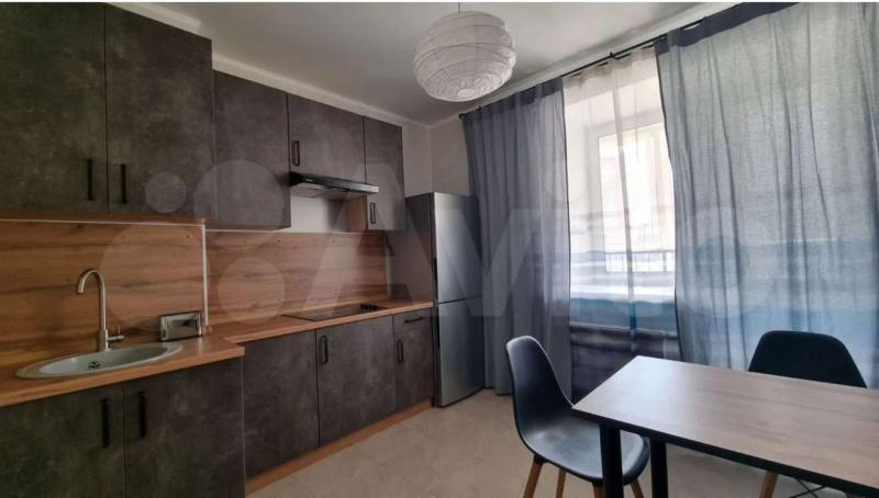1-комн. квартира, 43 м², 1/8 этаж