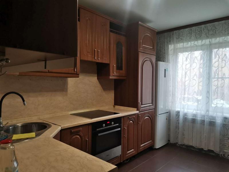 4-комн. квартира, 82 м², 1/9 этаж