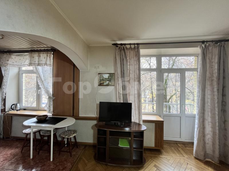 1-комн. квартира, 33 м², 3/6 этаж
