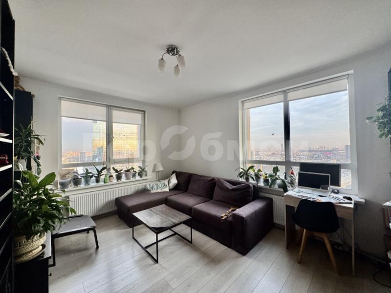 3-комн. квартира, 83 м², 43/43 этаж