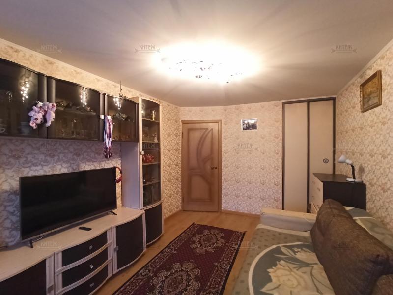 2-комн. квартира, 48 м², 4/5 этаж