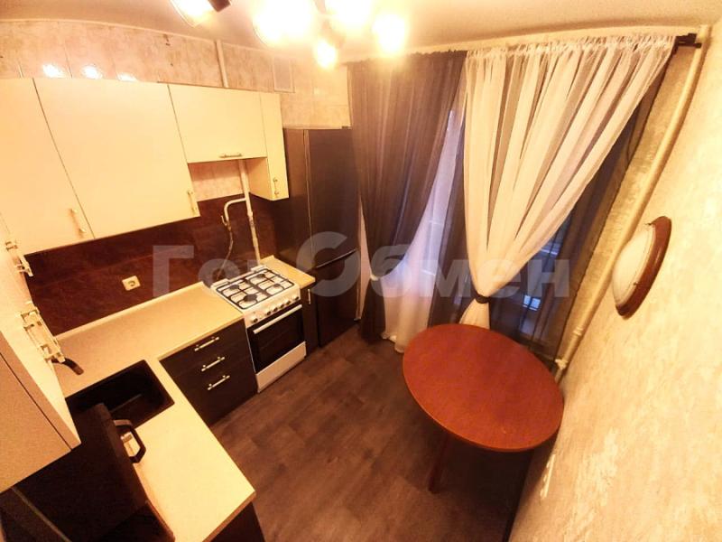 2-комн. квартира, 37 м², 4/12 этаж