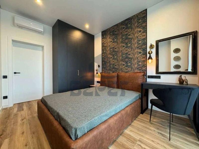 2-комн. квартира, 45 м², 3/8 этаж