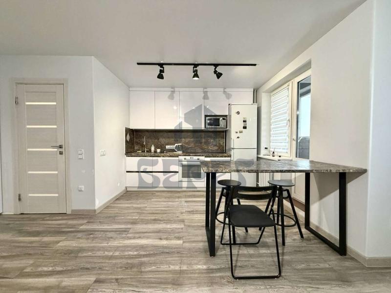 1-комн. квартира, 42 м², 8/12 этаж