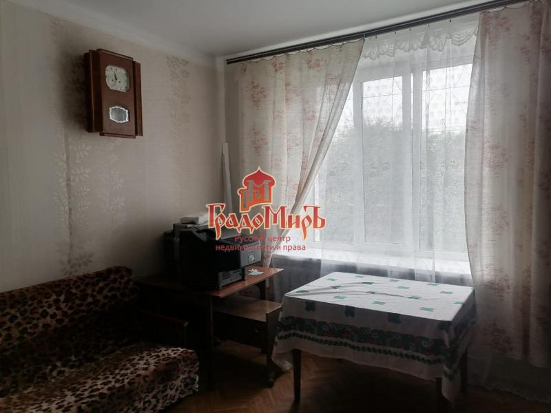 2-комн. квартира, 55 м², 1/3 этаж