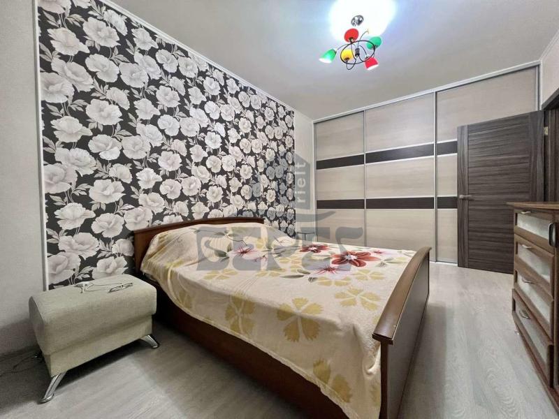 2-комн. квартира, 55 м², 12/17 этаж