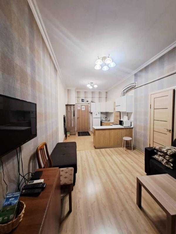 1-комн. квартира, 43 м², 1/5 этаж