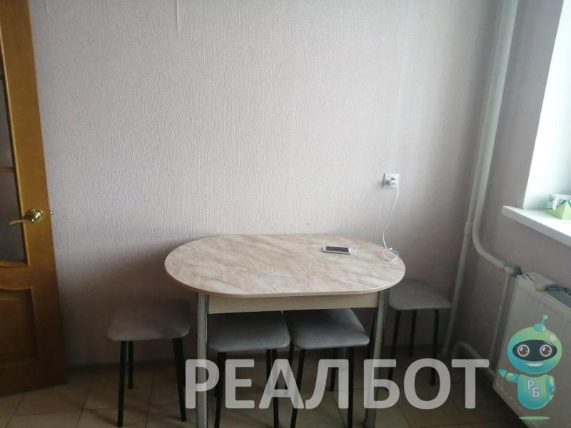 1-комн. квартира, 36 м², 2/5 этаж