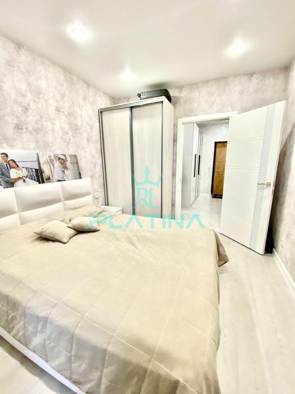 2-комн. квартира, 68 м², 10/19 этаж