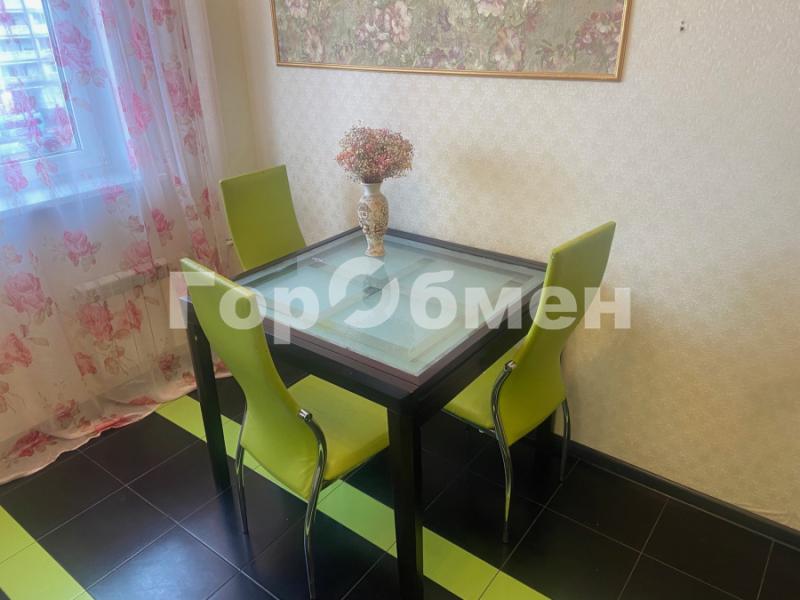 2-комн. квартира, 52 м², 4/14 этаж