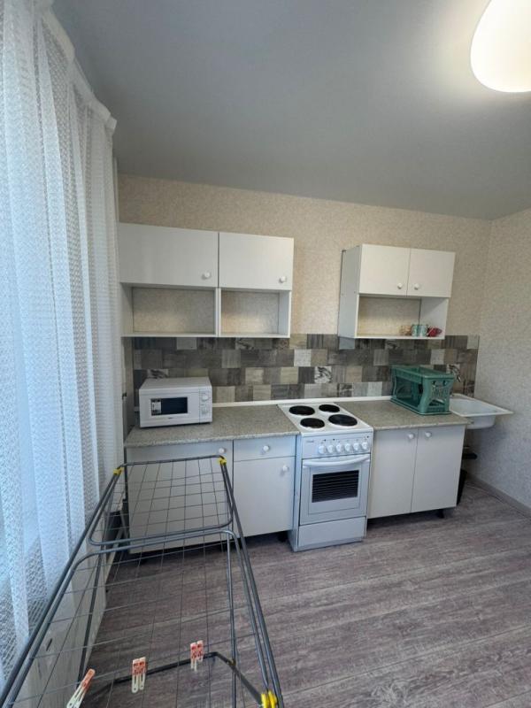 1-комн. квартира, 38 м², 2/18 этаж