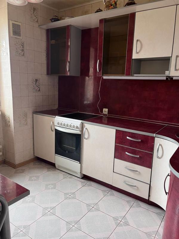 1-комн. квартира, 37 м², 11/16 этаж