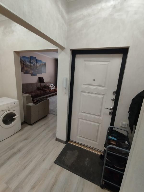 2-комн. квартира, 61 м², 9/12 этаж