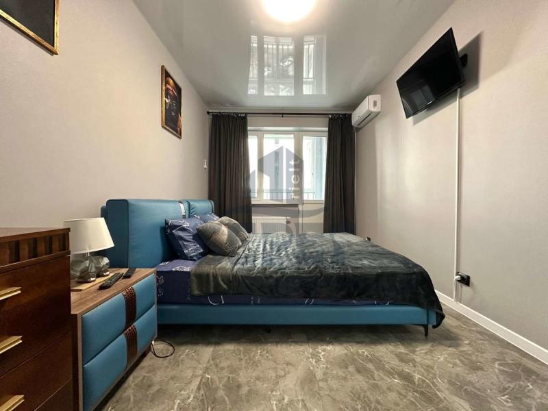 2-комн. квартира, 47 м², 9/16 этаж