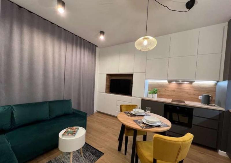 Квартира-Студия, 38 м², 9/18 этаж