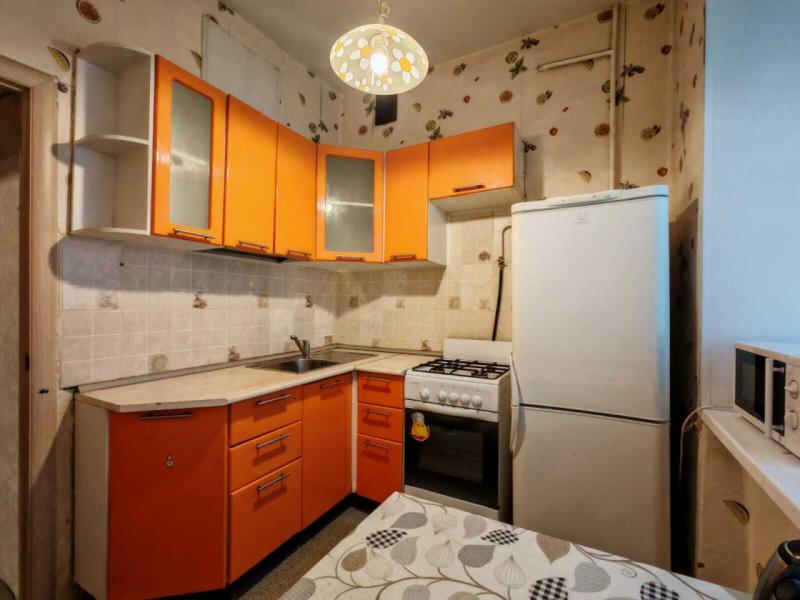 2-комн. квартира, 43 м², 1/3 этаж