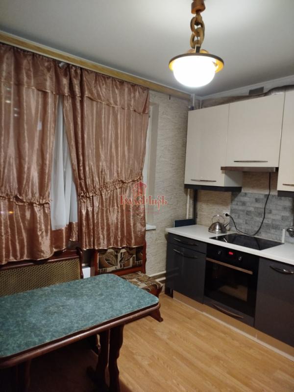 2-комн. квартира, 58 м², 9/25 этаж