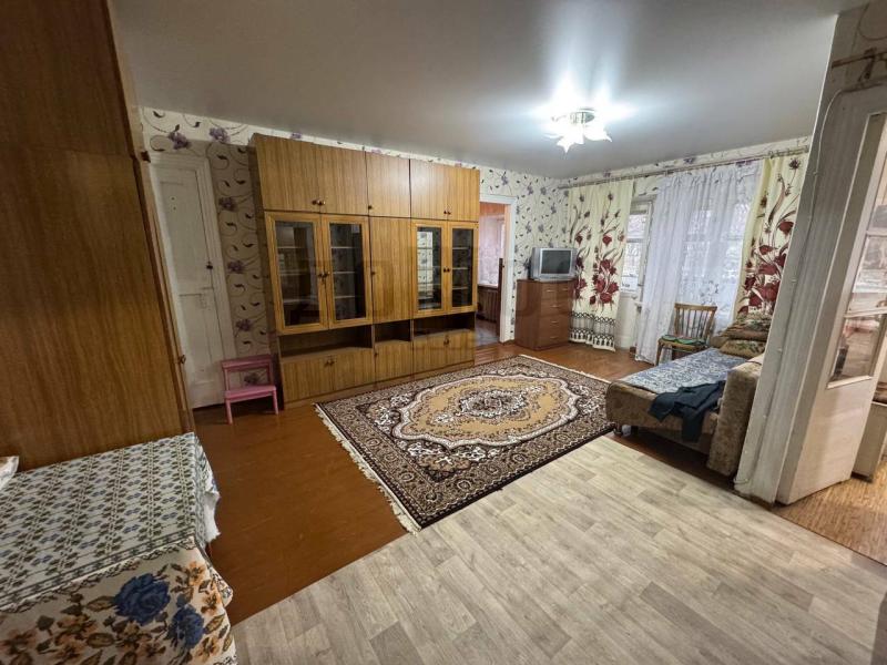 2-комн. квартира, 43 м², 2/5 этаж