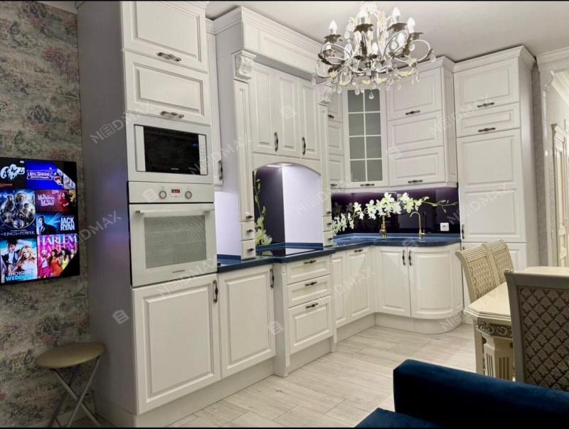 2-комн. квартира, 61 м², 17/17 этаж