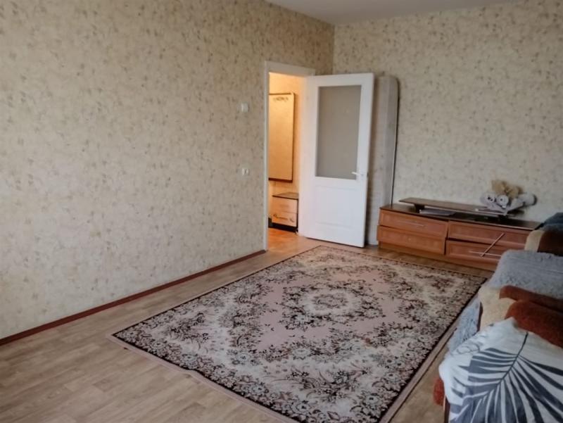 2-комн. квартира, 61 м², 8/9 этаж