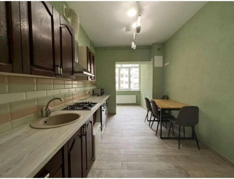 1-комн. квартира, 47 м², 14/24 этаж