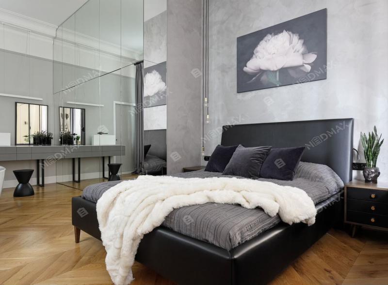 2-комн. квартира, 63 м², 2/4 этаж